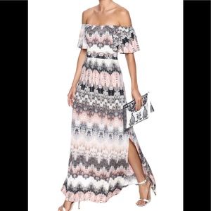 Veronicam Off Shoulder Sundress Size Small